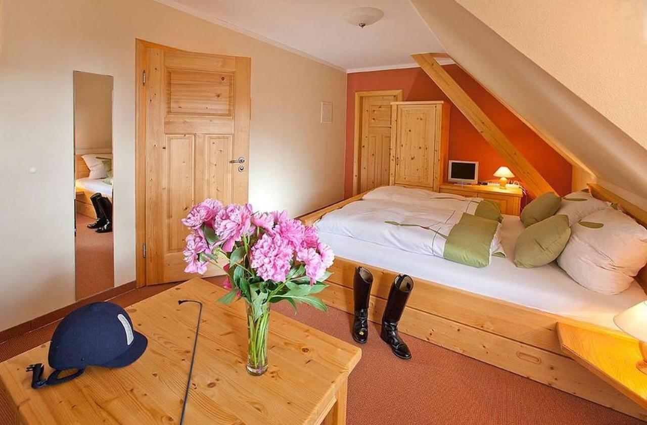 Schoenburg Naturhotel Etzdorfer Hof מראה חיצוני תמונה